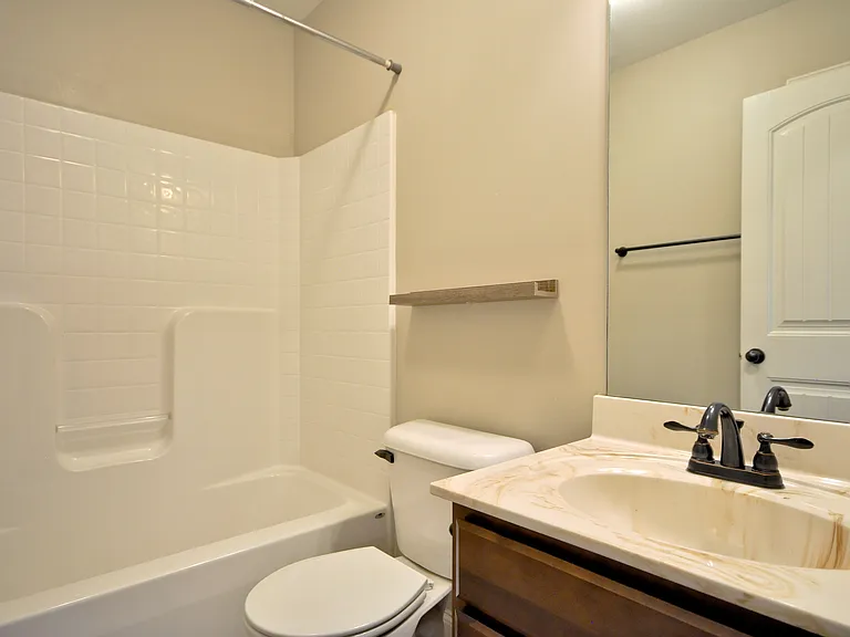 3714 Tradewinds Ter — Photo 32