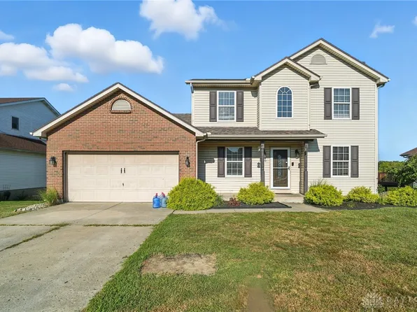 809 Ginger Ridge Dr, Trenton, OH 45067