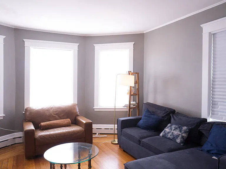 135-137 Clara St #135 — Photo 1