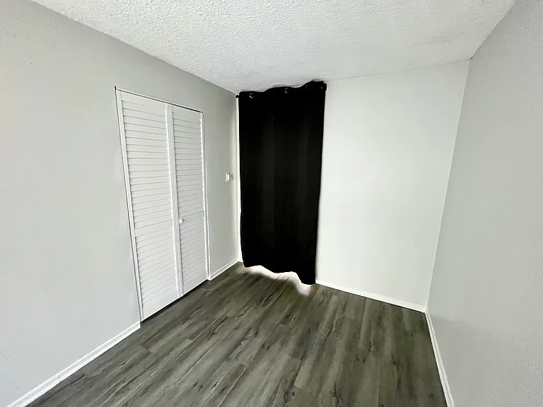 18407 Dearborn Street — Photo 60