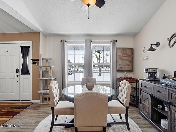 5th image of 155 N Stadium Rd