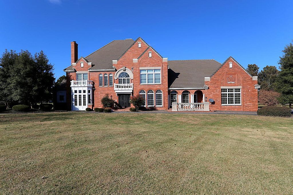 1305 N Eastgate Dr, Mountain Grove, MO 65711 Zillow