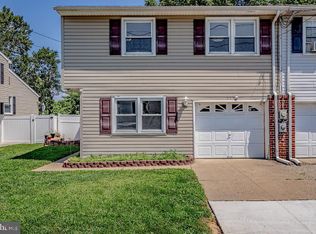 211 Kennedy Blvd, Bellmawr, NJ 08031