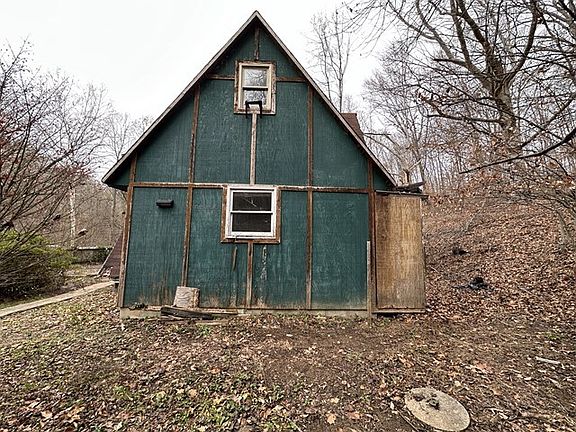 2nd image of 138 Gullett Rd