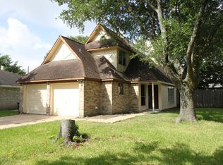 203 Windward Ct, League City, TX 77573