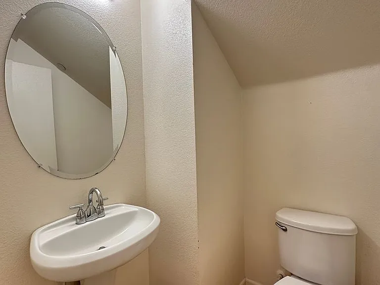 789 Carbon Ct — Photo 7