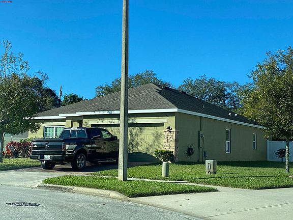4th image of 184 Whispering Pines Way