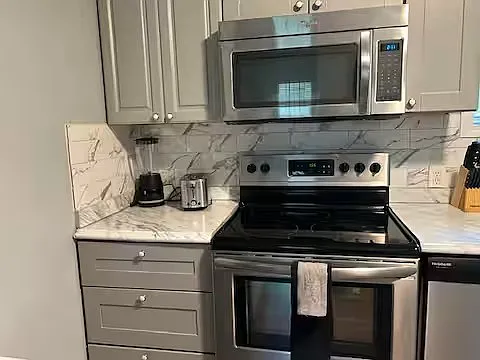 1441 Andrews St NW #A — Photo 13