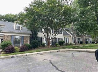 7528 Red Oak Ln, Charlotte, NC 28226