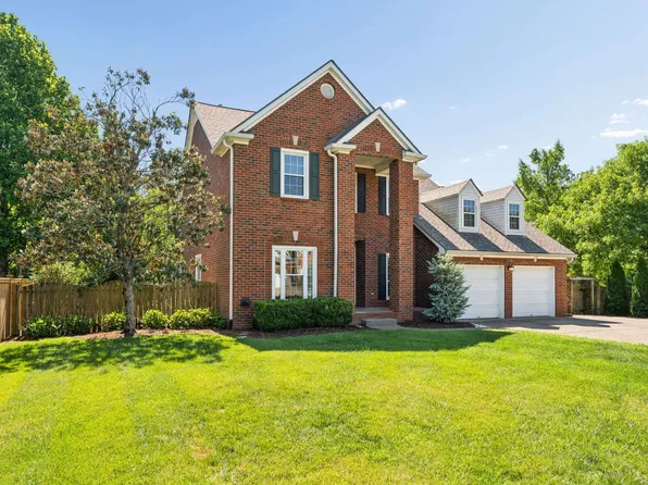 6217 Deerbrook Dr, Nashville, TN 37221