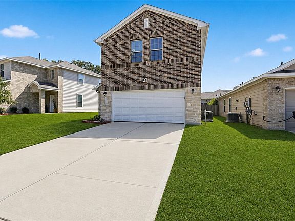 3rd image of 25529 Northpark Palm Dr