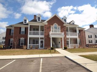 1045 E Summerfield Glen Cir #56, Ann Arbor, MI 48103