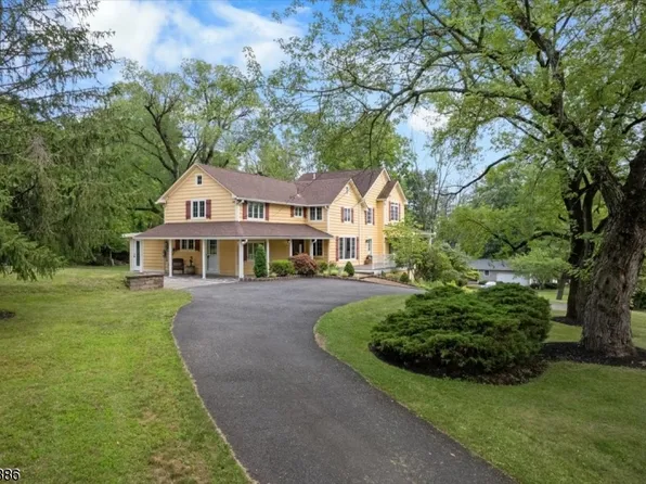 20 Woodland Terrace, High Bridge Boro, NJ 08829