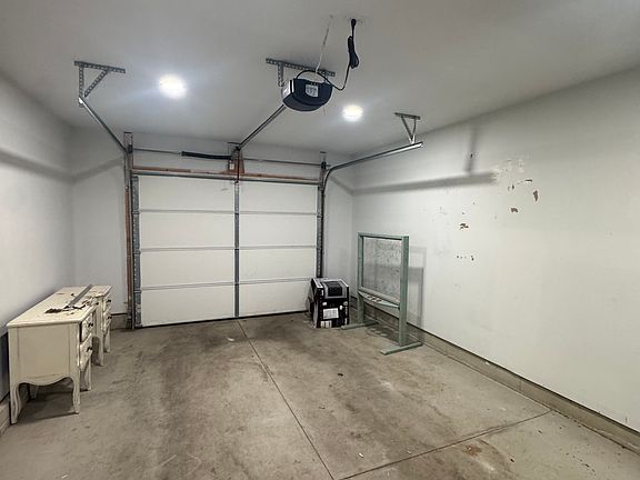 3rd image of 3525 Greenly Ct #3525