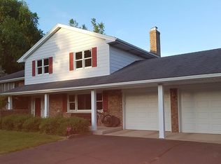 8594 N 27th St, Richland, MI 49083