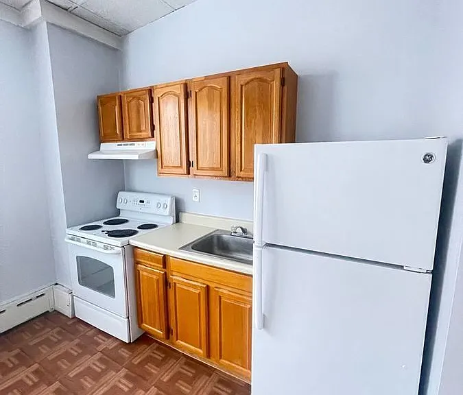 1900 Pine St #2R — Photo 11