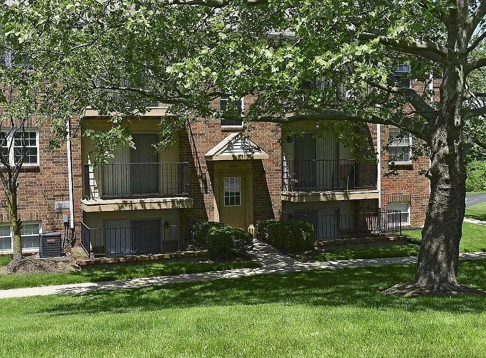 The Knolls — Photo 4