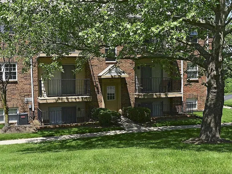 The Knolls — Photo 4