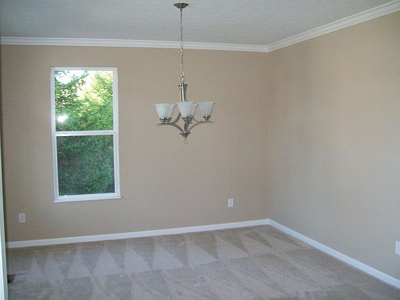 Jamestown B finished model dining room