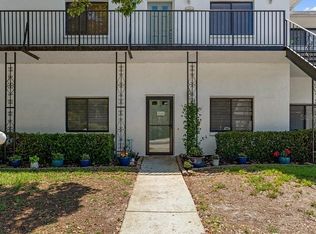 7080 River Run Blvd, Weeki Wachee, FL 34607