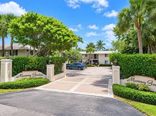 8617 SW 68th Ct APT 22, Pinecrest, FL 33156