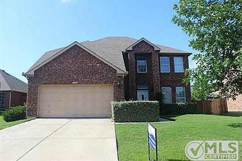 2nd image of 1933 Silver Leaf Dr