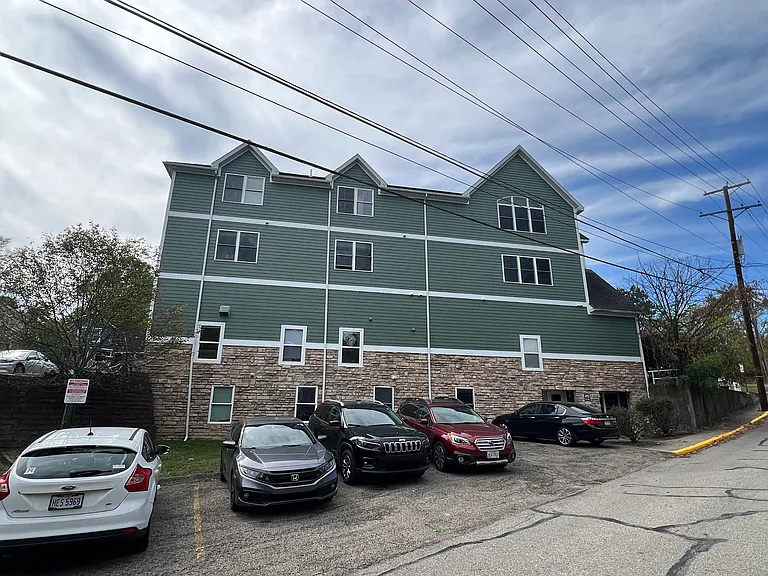 46 N Lancaster St #A — Photo 11