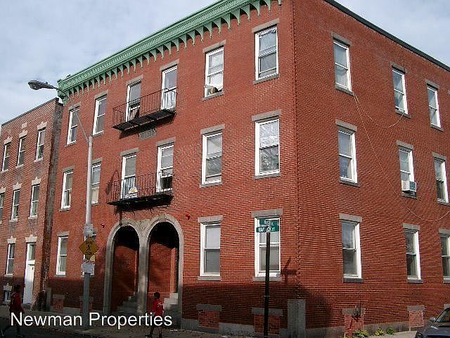 2nd image of 210-212 Maverick St #B3