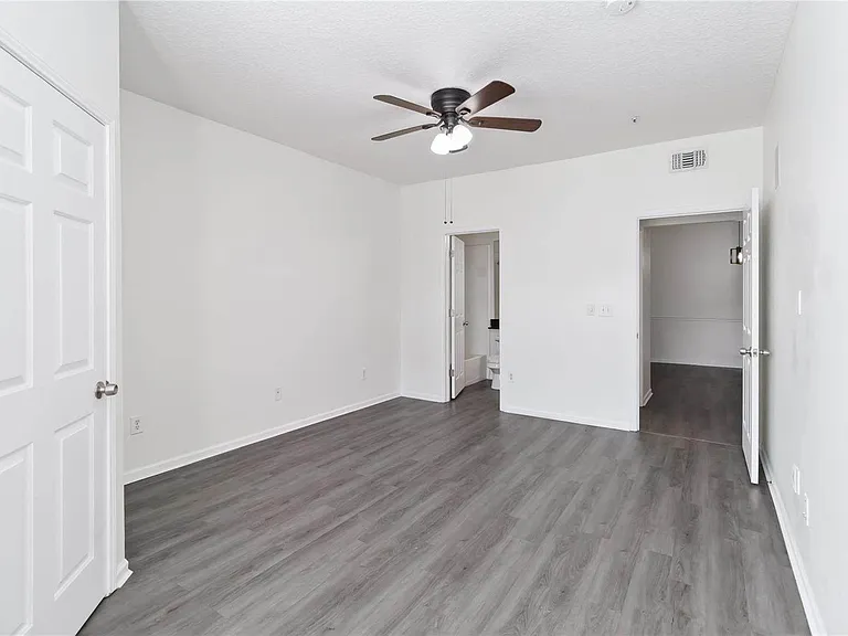 14316 Fredricksburg Dr #516 — Photo 17