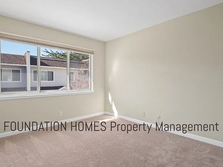 28 Mariner Green Dr — Photo 13