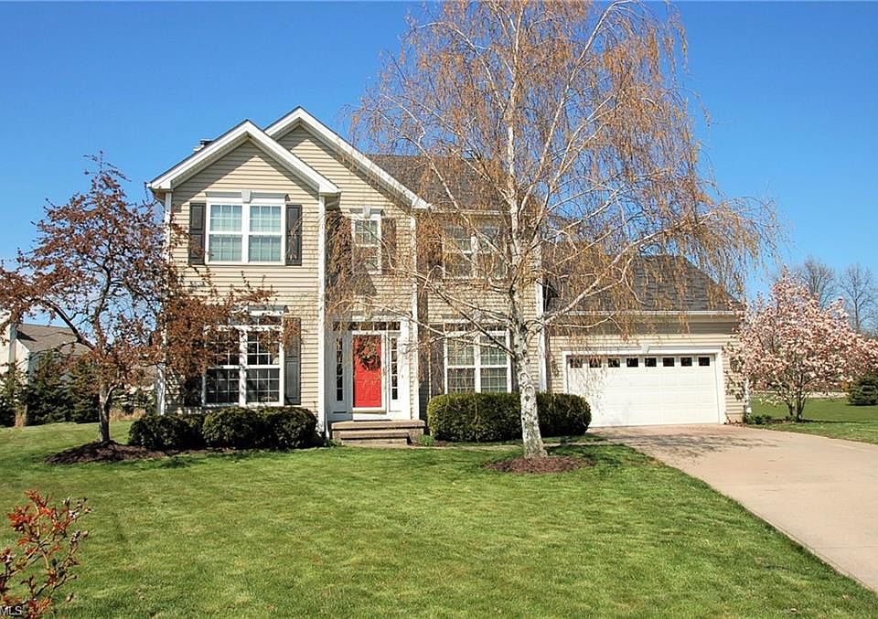 1st image of 360 Cascade Ct