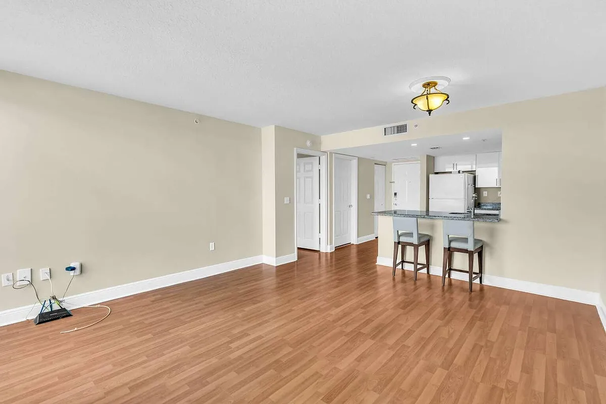 Building Photo - 3000 Coral Way #507