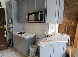 122 W 81st St APT 9, New York, NY 10024