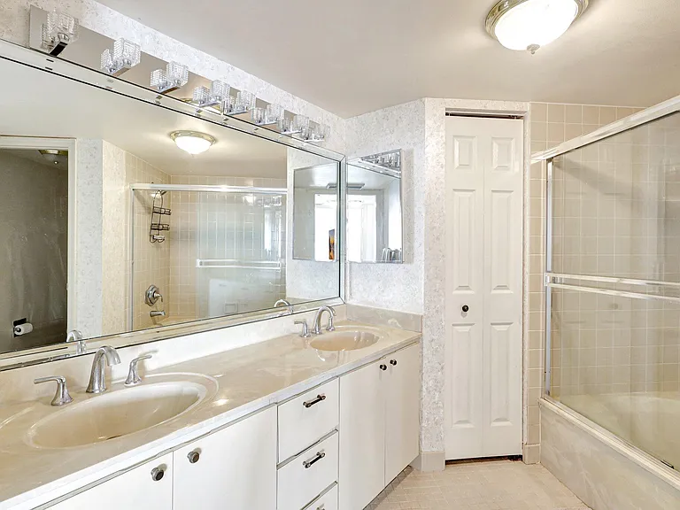 9500 S Ocean Dr #Penthouse 10 — Photo 26