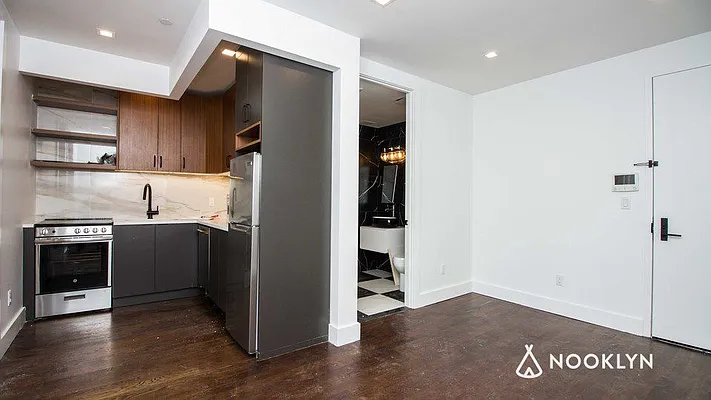 Rented by Nooklyn NYC LLC | media 2