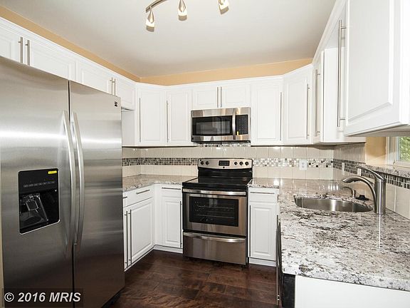 4th image of 3601 Longridge Ct