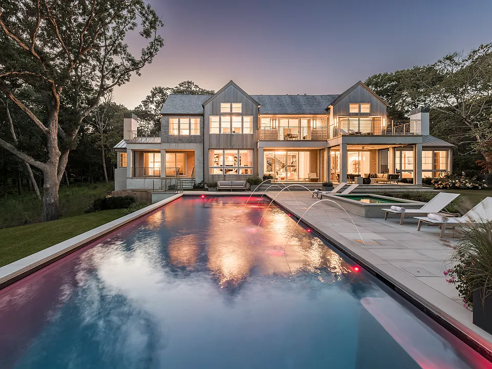 60 Woodland Dr