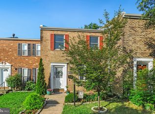 6556 Gildar St, Alexandria, VA 22310