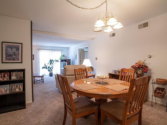 3rd image of 7233 N Lakeside Ct #17