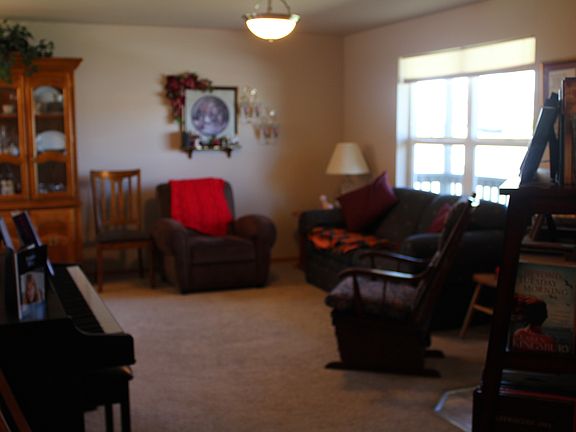3rd image of 500 Virginia Court