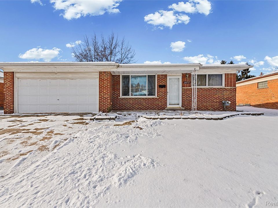 1st image of 26717 Karen Ave