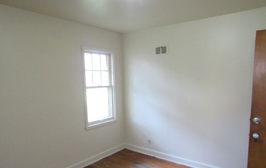 5th image of 4224 N 19th St