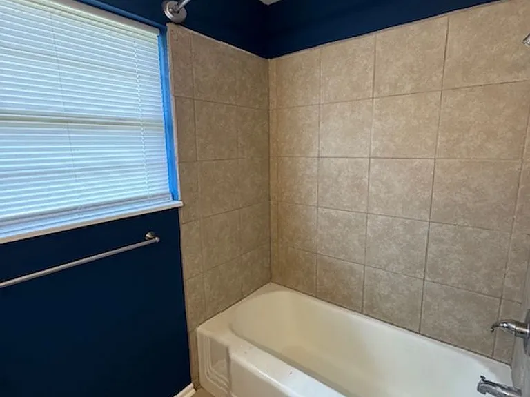 1281 N Willis St — Photo 8
