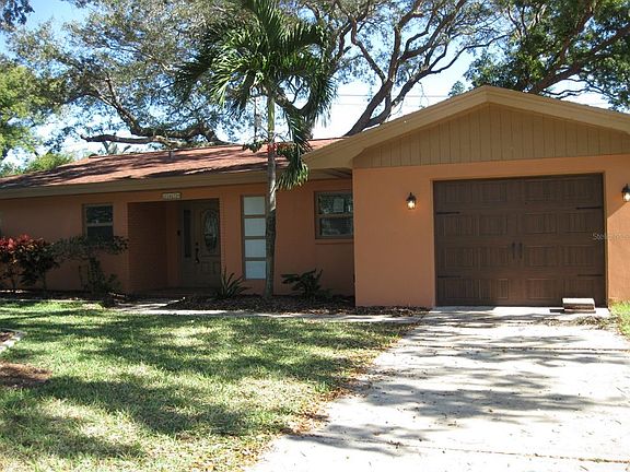 2nd image of 1479 Ruth Rd