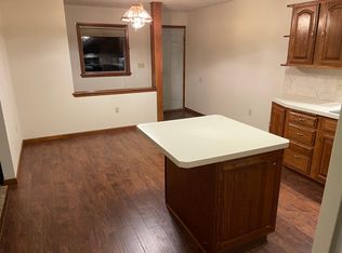 921 Walnut St, Elmira, NY 14901