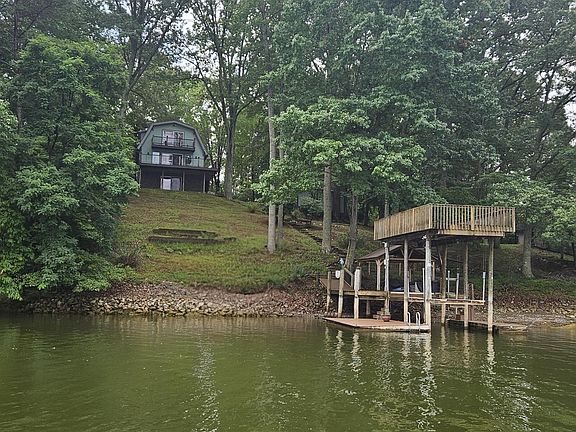 2nd image of 67 Overlook Rd