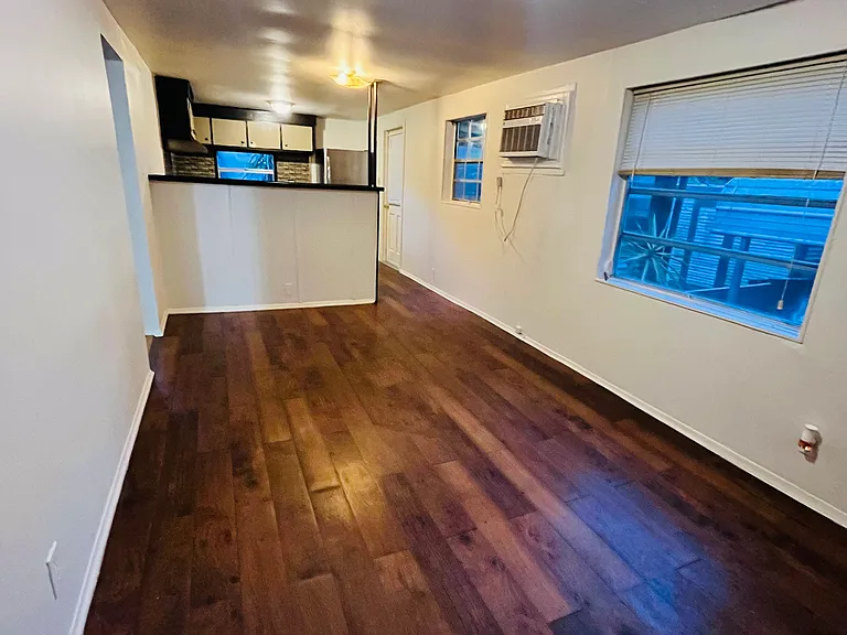 5325 Lime Ave — Photo 11