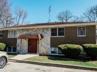 5629 Massachusetts Street, Merrillville, IN 46410