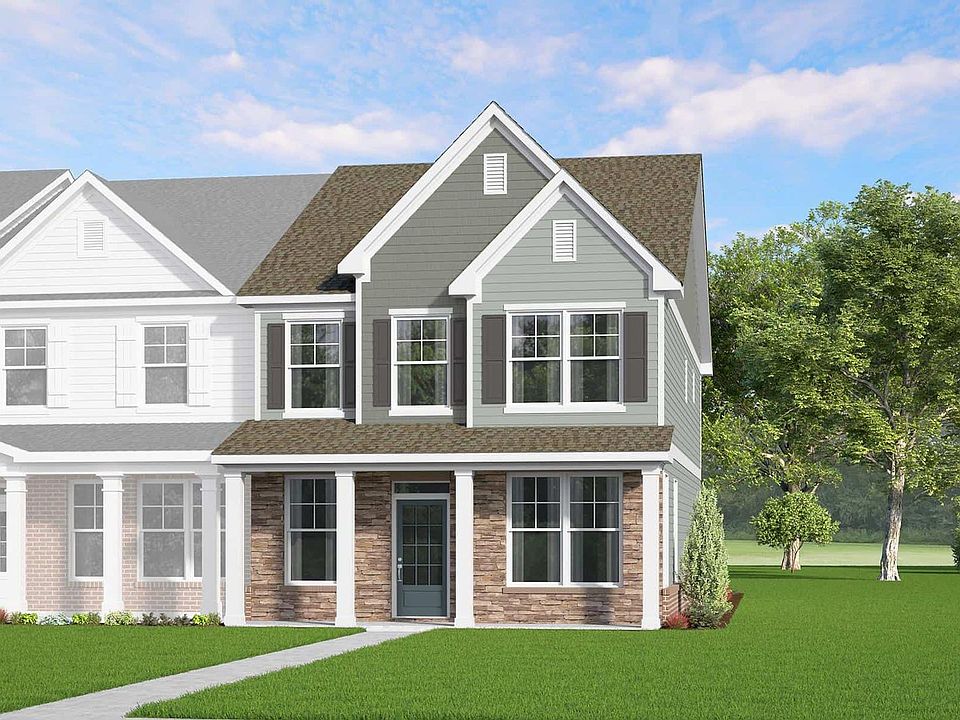 1st image of 945 Alma Railway Dr