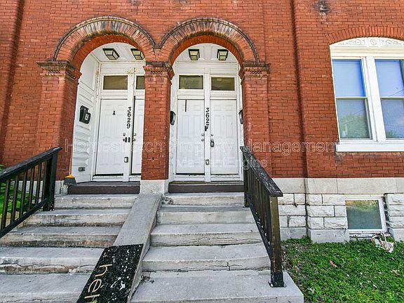 4th image of 3627 Missouri Ave #A